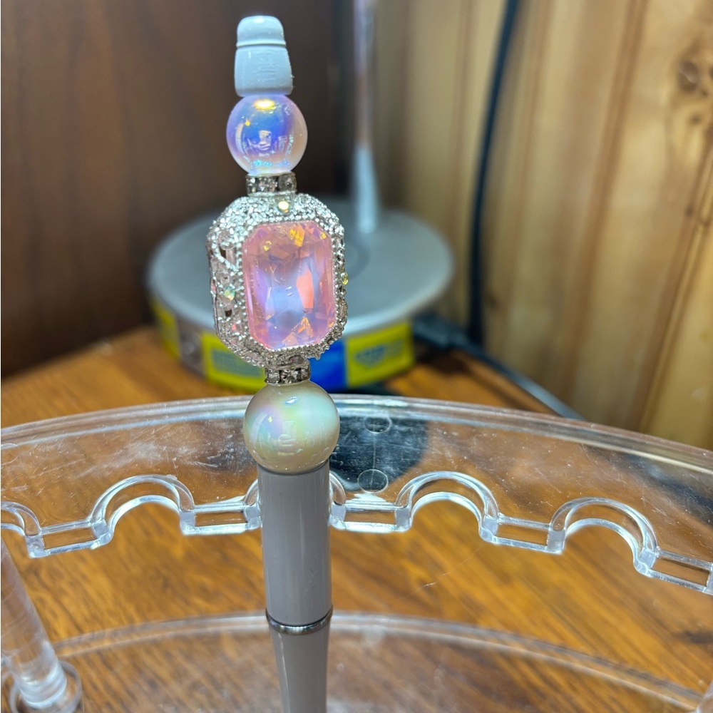 Elegant Pink and White Beaded Pen